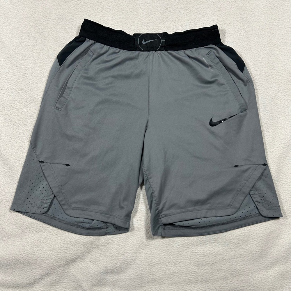 Nike AeroSwift 9" Basketball Shorts Mens Medium Grey Black Athletic AA3136-065